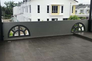Seremban 2 Storey Tiara Sendayan Extended Balcony Classy Renovated