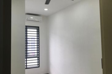 Seremban 2 Storey Tiara Sendayan Extended Balcony Classy Renovated