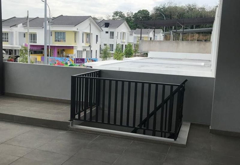 Seremban 2 Storey Tiara Sendayan Extended Balcony Classy Renovated