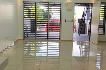 Seremban 2 Storey Tiara Sendayan Extended Balcony Classy Renovated