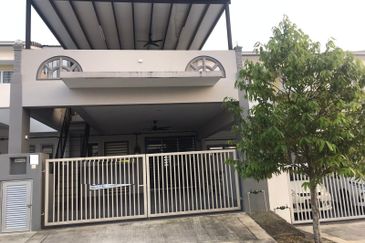Seremban 2 Storey Tiara Sendayan Extended Balcony Classy Renovated