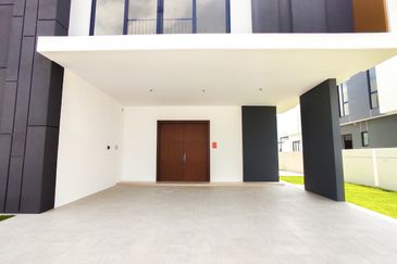 [Ready Move In] 2 Storey Bungalow with Cash Back | Bandar Sri Sendayan