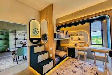 Developer Show House Corner Open for Sale Seremban 2 Storey Fully Furnished Bandar Enstek Labu Sepang