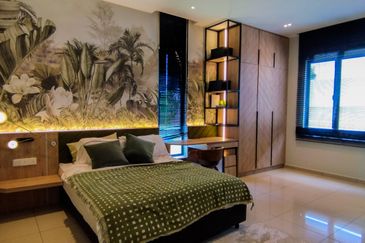 Developer Show House Corner Open for Sale Seremban 2 Storey Fully Furnished Bandar Enstek Labu Sepang