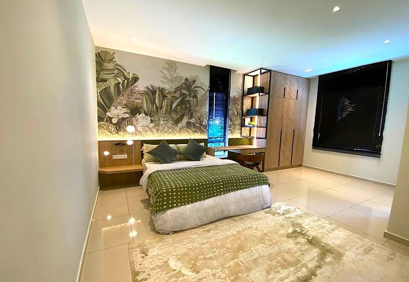 Developer Show House Corner Open for Sale Seremban 2 Storey Fully Furnished Bandar Enstek Labu Sepang