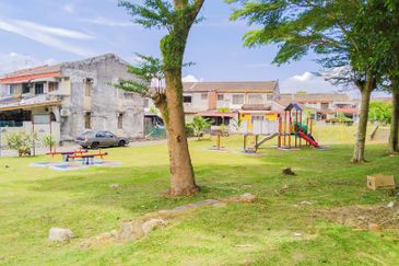 Seremban 2 Storey Corner Newly Renovated | Taman Rasah Jaya 