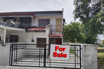 Seremban 2 Storey Corner Newly Renovated | Taman Rasah Jaya 