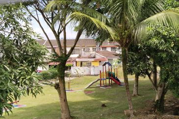 Seremban 2 Storey Corner Newly Renovated | Taman Rasah Jaya 