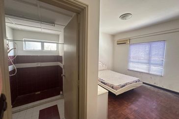 PD MARINA (MARINA VIEW VILLAS)