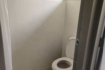 Pusat Komersial Bidara Ria Single Storey Shoplot For Rent Sendayan Labu Gadong