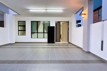 Seremban 2 Storey Terraced End Lot For Rent | Rimbun Kiara Kepayang Seremban Town