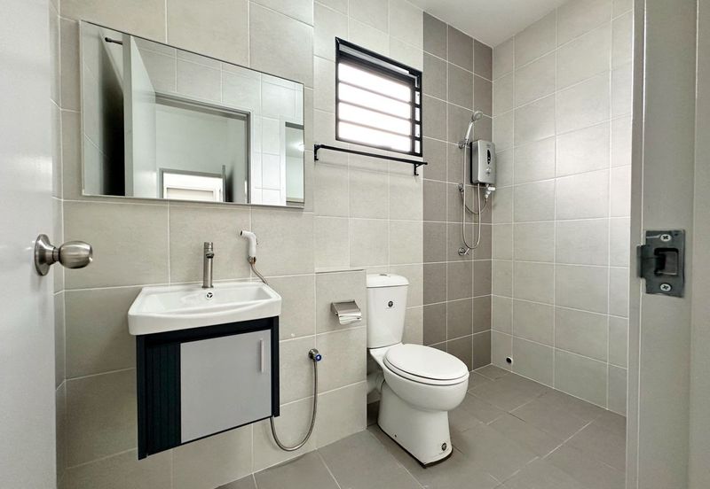 Seremban 2 Storey Terraced End Lot For Rent | Rimbun Kiara Kepayang Seremban Town