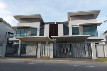 Aviva Green S2 Height Seremban 2 Storey Semi-D Facing Open For Rent