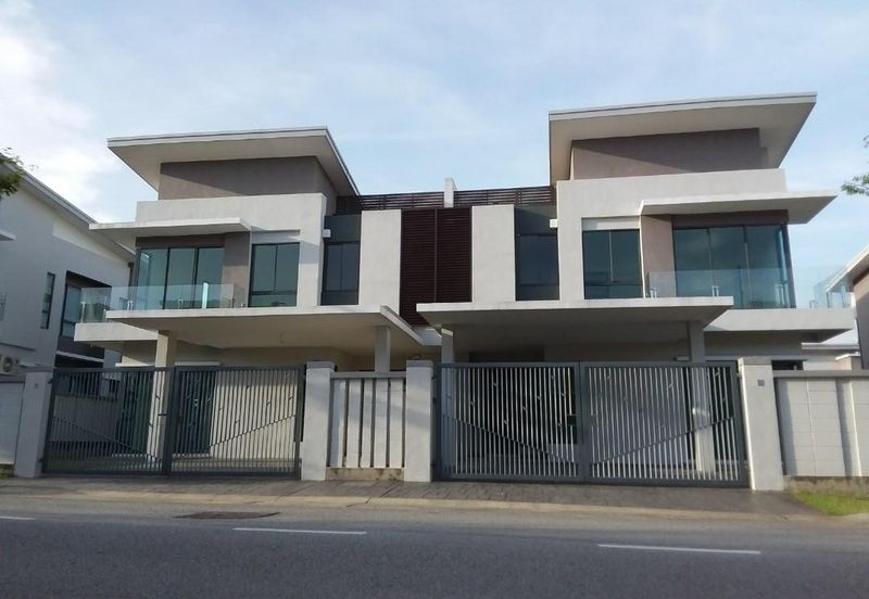 Aviva Green S2 Height Seremban 2 Storey Semi-D Facing Open For Rent