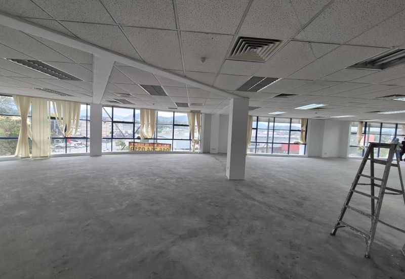 Office Unit ( Corner ) Seremban City Centre 3,066 sqft Nice Corner View