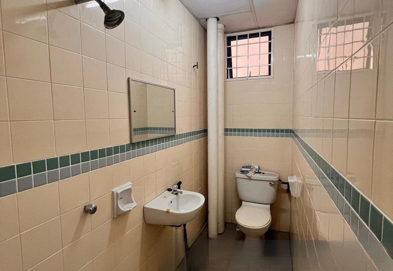 Office Unit ( Corner ) Seremban City Centre 3,066 sqft Nice Corner View