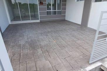 Seremban Rumah Teres Baru Ready Move In Hadap Kawasan Terbuka Hanya RM300 | Bandar Seremban Selatan