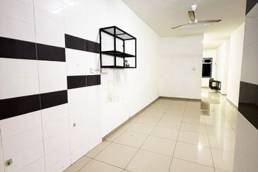 Rumah Teres Sewa | Taman Belida Batu 8, Port Dickson