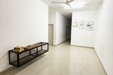 Rumah Teres Sewa | Taman Belida Batu 8, Port Dickson