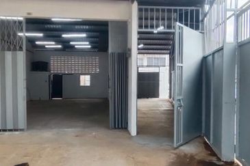 Senawang Light Industrial 1.5 Storey Endlot Factory Sungai Gadut 