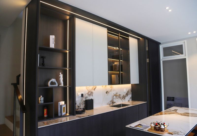 Semi-D Premium Freehold | Smart Home | View Tasik & Golf | Rendah Kepadatan & Gated — Pilihan Eksklusif untuk Keluarga Moden