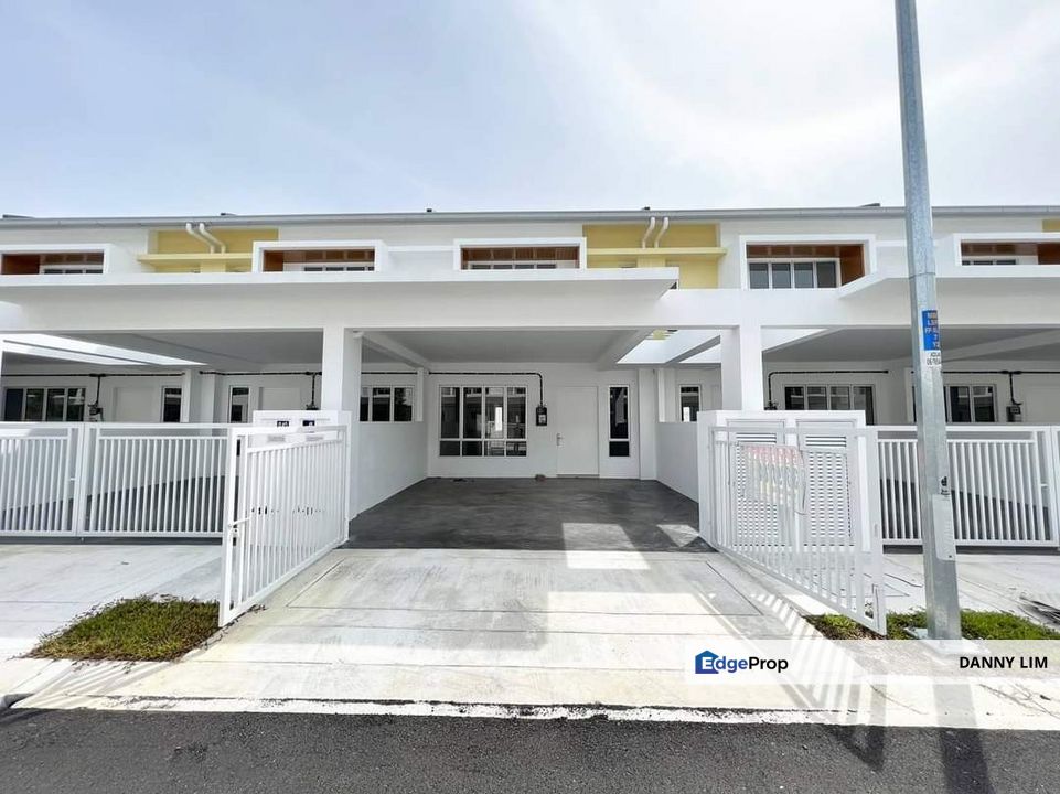 Tiara Sendayan Bandar Sri Sendayan Seremban 2 Storey Facing Open, Negeri Sembilan, Seremban