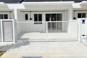  Tiara Sendayan Single Storey 