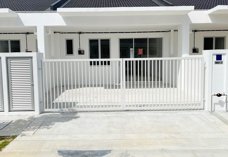  Tiara Sendayan Single Storey 