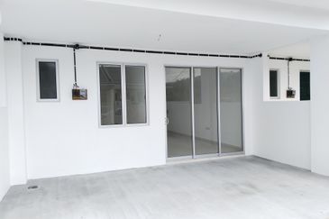  Tiara Sendayan Single Storey 