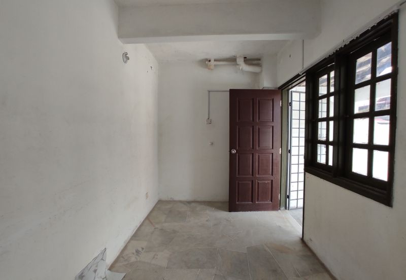 Rumah 2 Tingkat Depan Rumah Nampak Laut! | Taman Bayu Port Dickson