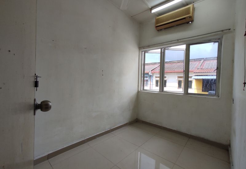 Rumah 2 Tingkat Depan Rumah Nampak Laut! | Taman Bayu Port Dickson