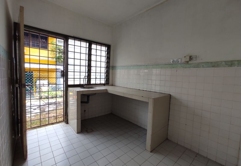 Rumah 2 Tingkat Depan Rumah Nampak Laut! | Taman Bayu Port Dickson