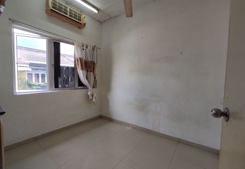 Rumah 2 Tingkat Depan Rumah Nampak Laut! | Taman Bayu Port Dickson