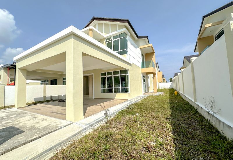 Modern 2-Storey Bungalow Walking Distance to KTM Sg Gadut Tmn Bukit Senawang 