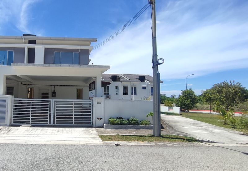 Seremban 2 Storey Corner House For Sale | Tiara Sendayan Labu Nilai 