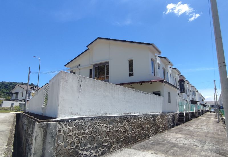 Seremban 2 Storey Corner House For Sale | Tiara Sendayan Labu Nilai 