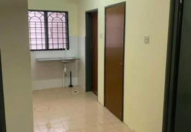 Seremban 2 Cempaka Dahlia Flat Central Park Apartment For Rent Garden Avenue S2