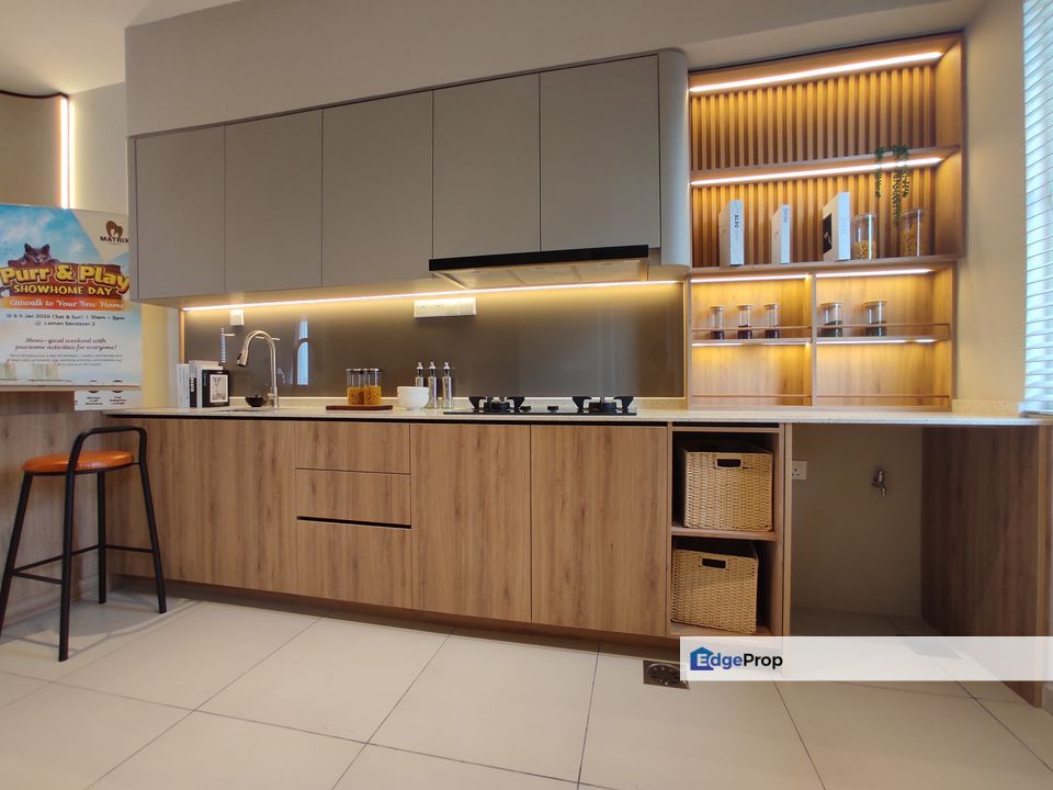 Seremban 2 storey New House on High Ground Laman Sendayan 2 Mambau , Negeri Sembilan, Seremban