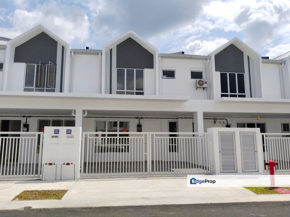 Seremban 2 Storey New Project Ready to Move In S2 Eka Heights KLIA Sepang Labu Salak, Negeri Sembilan, Seremban