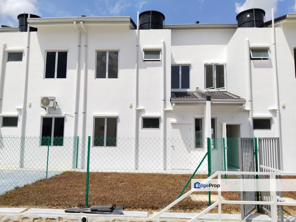 Seremban 2 Storey New Project Ready to Move In S2 Eka Heights KLIA Sepang Labu Salak, Negeri Sembilan, Seremban