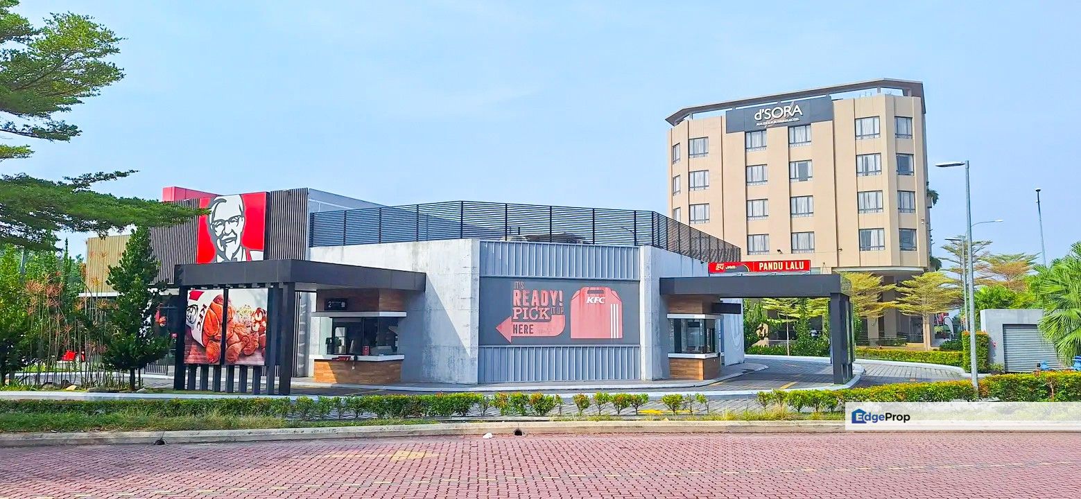 High Exposure Shoplot @ Metropark Sendayan | GF 2400sf | Near KFC dSora Masjid Bandar Sri Sendayan, Negeri Sembilan, Seremban