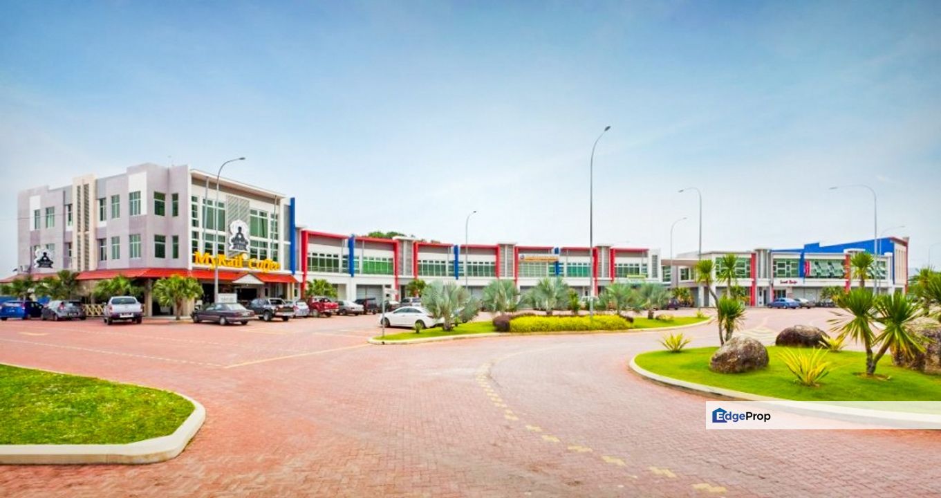 High Exposure Shoplot @ Metropark Sendayan | GF 2400sf | Near KFC dSora Masjid Bandar Sri Sendayan, Negeri Sembilan, Seremban