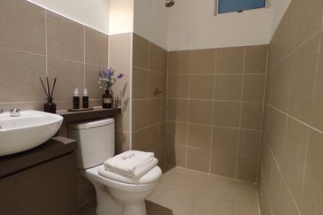 New house with furnished in Guarded N Gated community | Freehold 