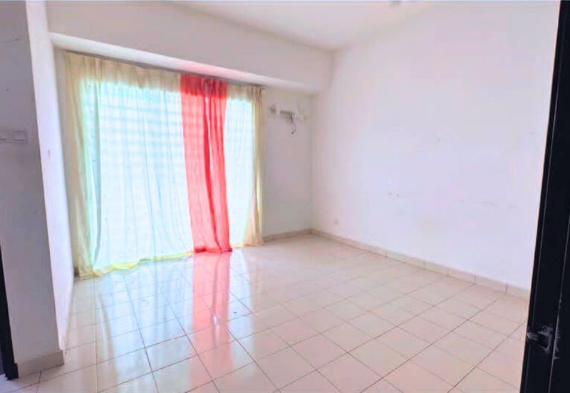 IMPIANA VILLA @TAMAN TUANKU JAAFAR