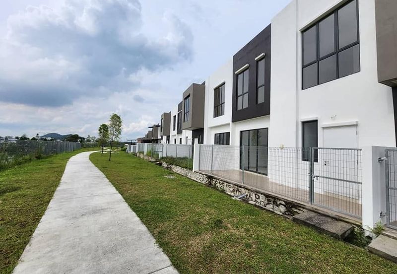 Crisantha @ Resort Homes, Bandar Sri Sendayan