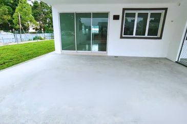 New Single Storey with zero downpayment, Mantin