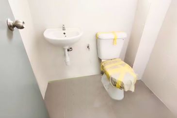 New Single Storey with zero downpayment, Mantin