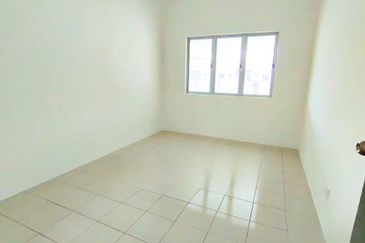 New Single Storey with zero downpayment, Mantin