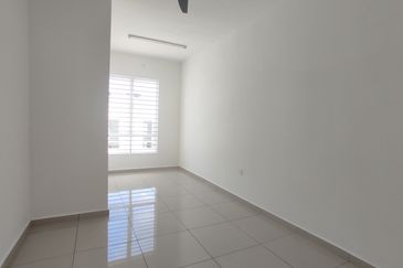 BAYU SUTERA PRECINT 2B