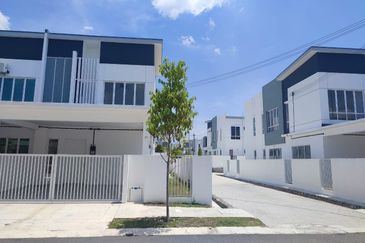 Bayu Sutera @ Celyn, Bandar Sri Sendayan